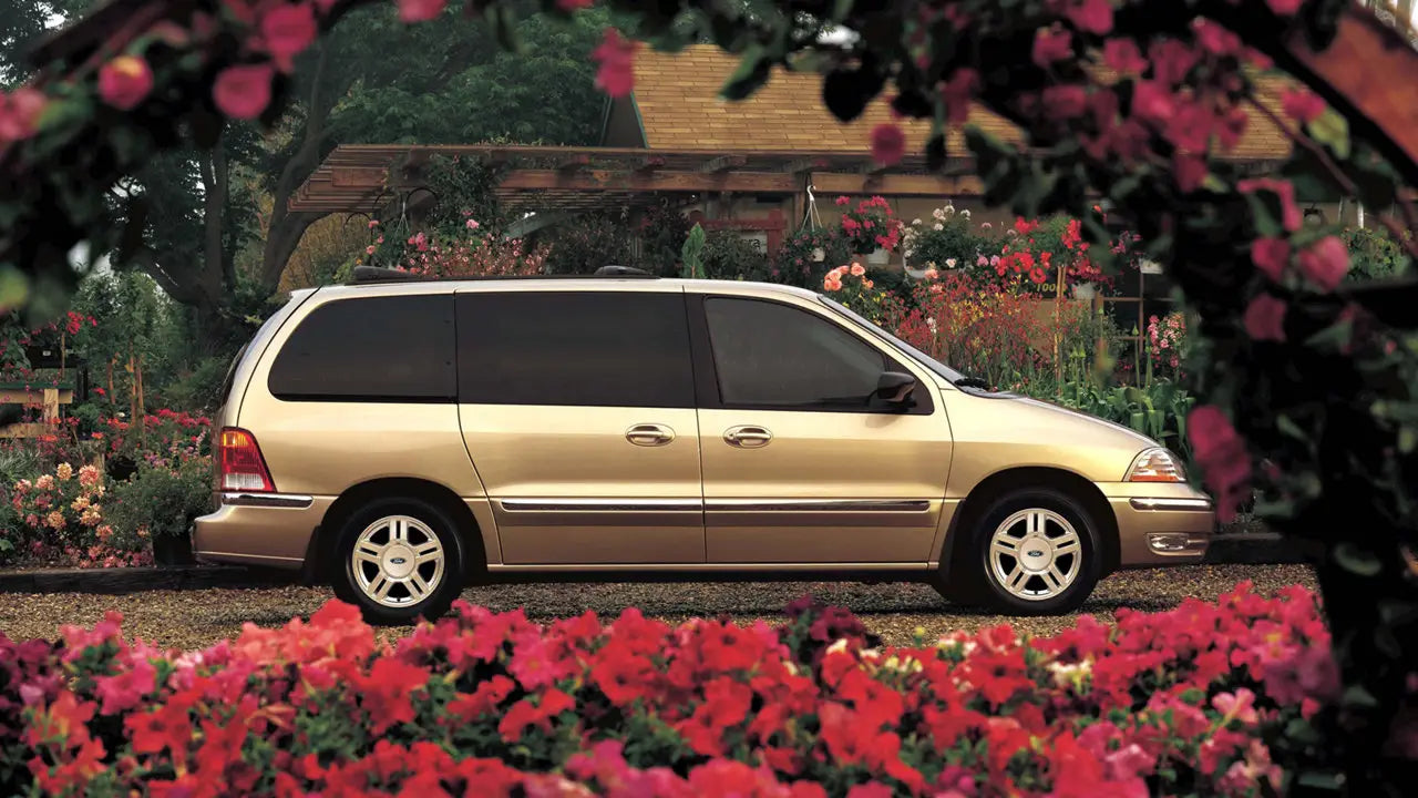 These Are the Absolute Worst Engines Ever Thrown Under a Hood